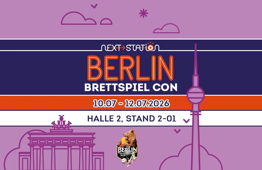 Next Station Berlin Brettspiel Con, 10.7. bis 12.7., Halle 2 Stand D2-01; Rosa Hintergrund mit Illustrationen Berliner Wahrzeichen Fernsehturm und Brandenburger Tor mit blauem, orangenem und weißem Streifen; Logo Berlin Brettspiel Con