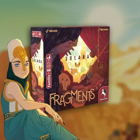 Produktgrafik von Fragments - Solara vor einem Wüstenhintergrund mit Illustration einer Frau in Wüstengewandung